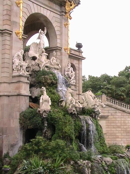 IMG_4566.JPG - Parc de la Ciutadella: Cascada