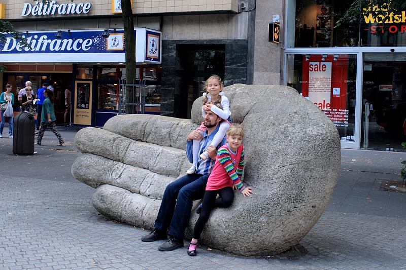 belg7465.JPG - Antwerp