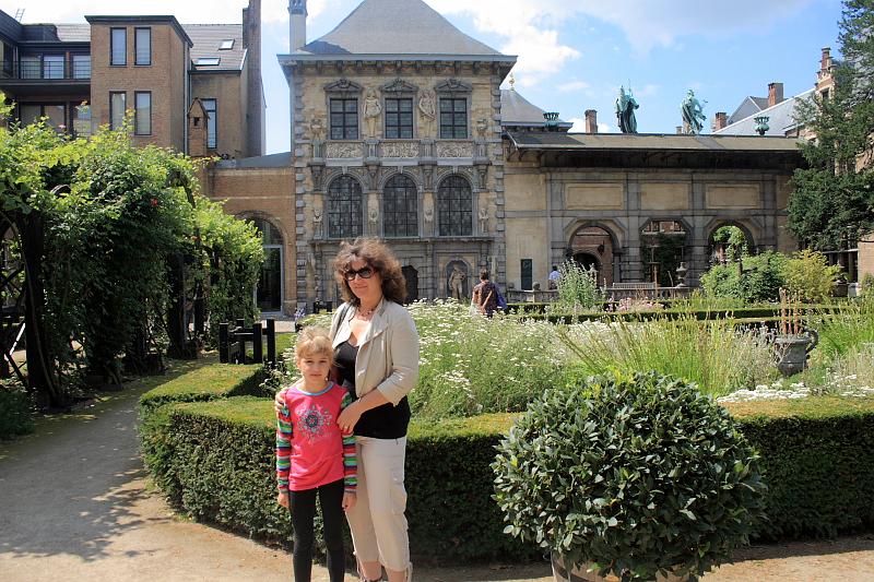 belg7466.JPG - Antwerp, Rubens' House