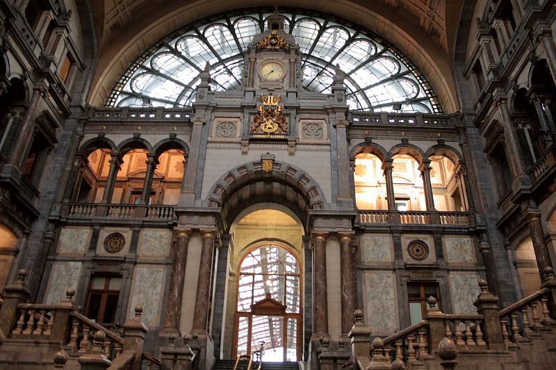 belg7481.JPG - Antwerp Station