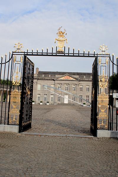 belg7518.JPG - The Château of Seneffe