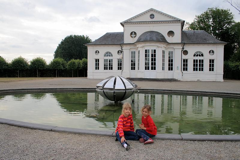 belg7522.JPG - The Château of Seneffe