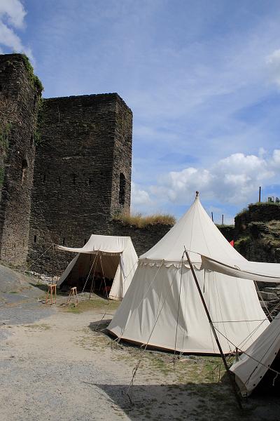 belg7606.JPG - Castle in La Roche-en-Ardenne