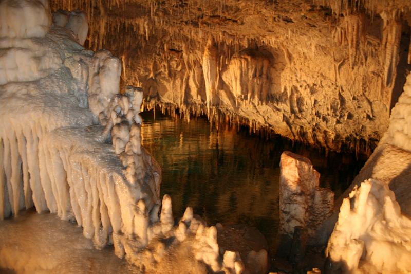 IMG_0881.JPG - Fantasy Cave