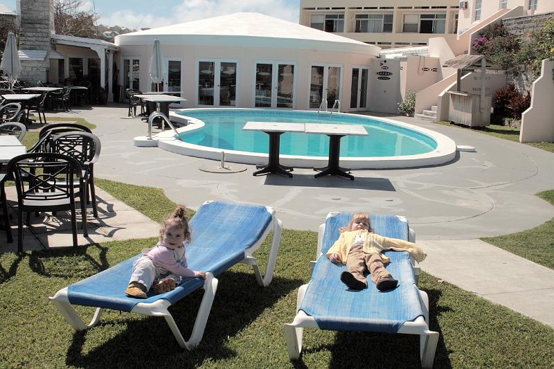 bermuda0002.JPG - Our hotel