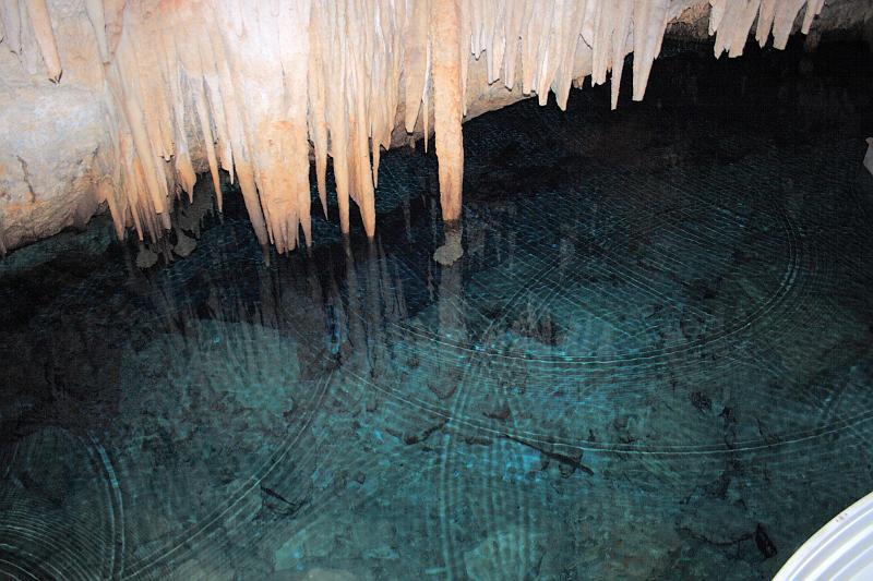 bermuda0143.JPG - Crystal Cave