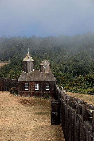 cal3721.JPG - Fort Ross Park