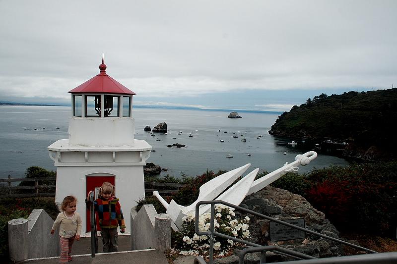 cal3796.JPG - Lighthouse in Trinidad