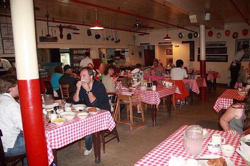 cal3806.JPG - Samoa Cookhouse