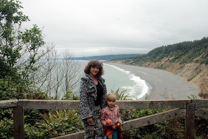 cal3809.JPG - Agate Beach in the Patrick `s point State park