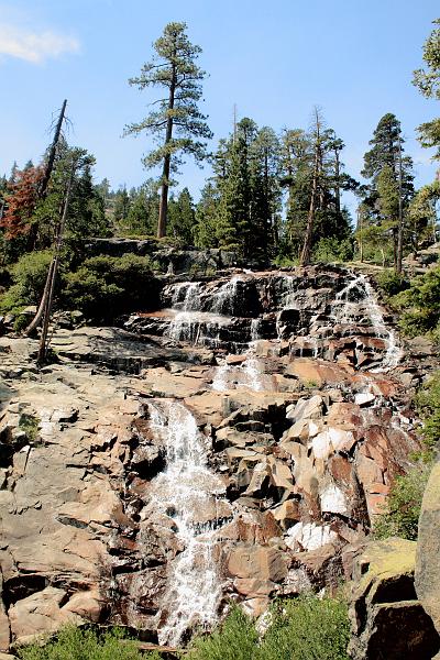 cal3992.JPG - Waterfalls near Vikingsholm Castle