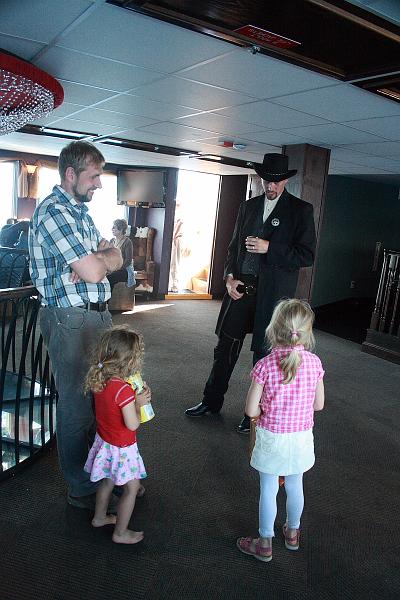 cal4002.JPG - "Mark Twain Scenic Cruise" at Lake Tahoe