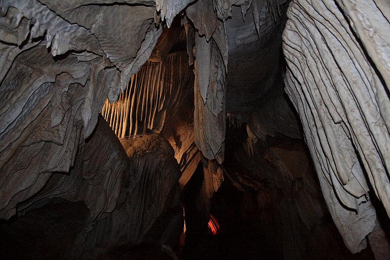cal4081.JPG - Boyden Cavern in Kings Canyon