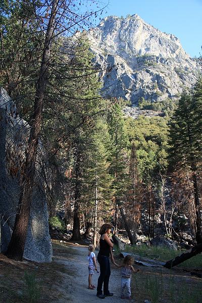 cal4089.JPG - Zumwalt Meadows Trail