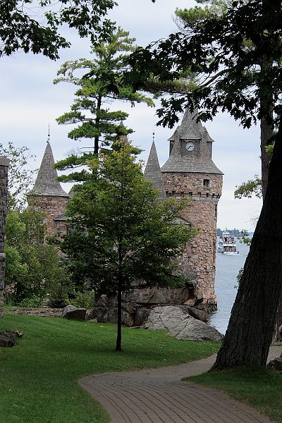 can2555.JPG - 1000 Islands, Boldt Castle