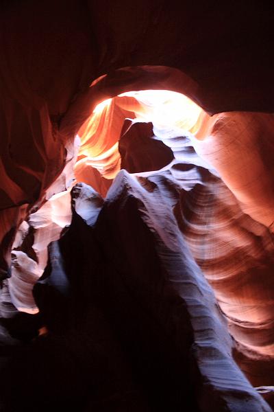 antilope5607.JPG - Upper Antelope Canyon