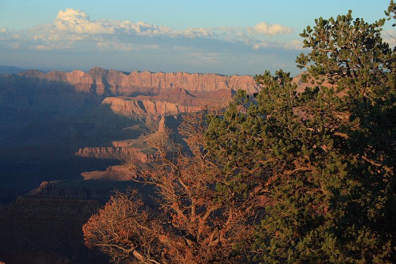 grand5554.JPG - Sunset in the Gand Canyon