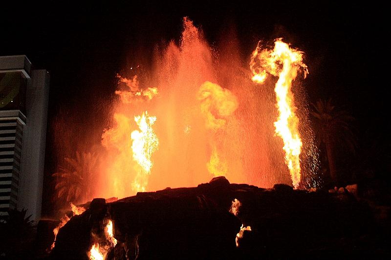 vegas5495.JPG - The Volcano at The Mirage