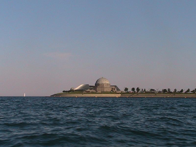 IMG_1757.jpg - View on the Planetarium from the water taxi