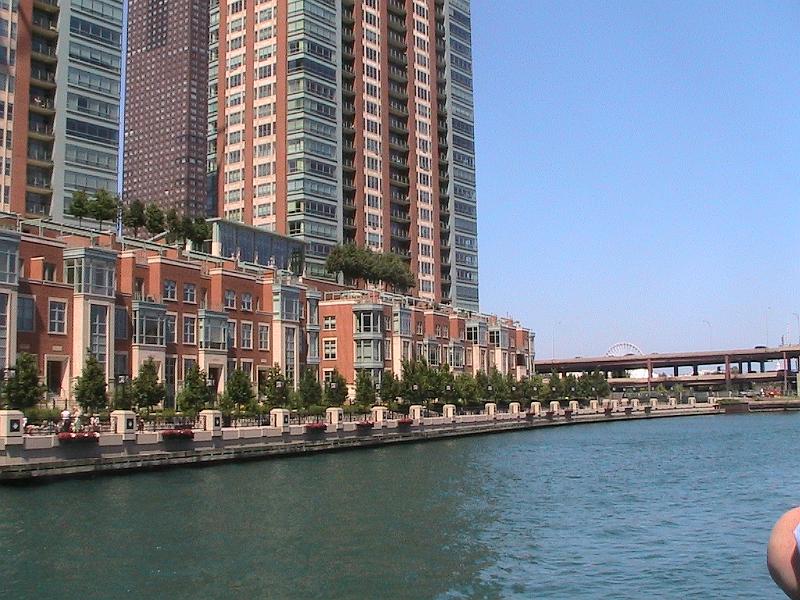 IMG_1859.jpg - During Architectural Cruise