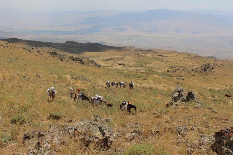 turkey0484.JPG - On the way to the lower camp