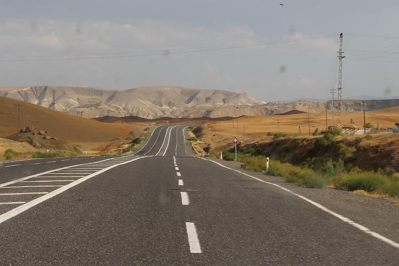 turkey0449.JPG - On the way to Dogubayazit