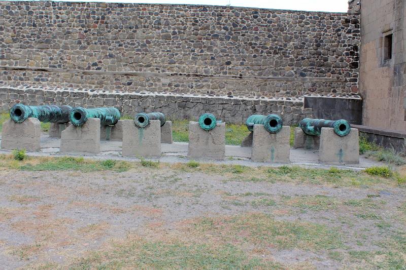 turkey0319.JPG - Castle of Erzurum