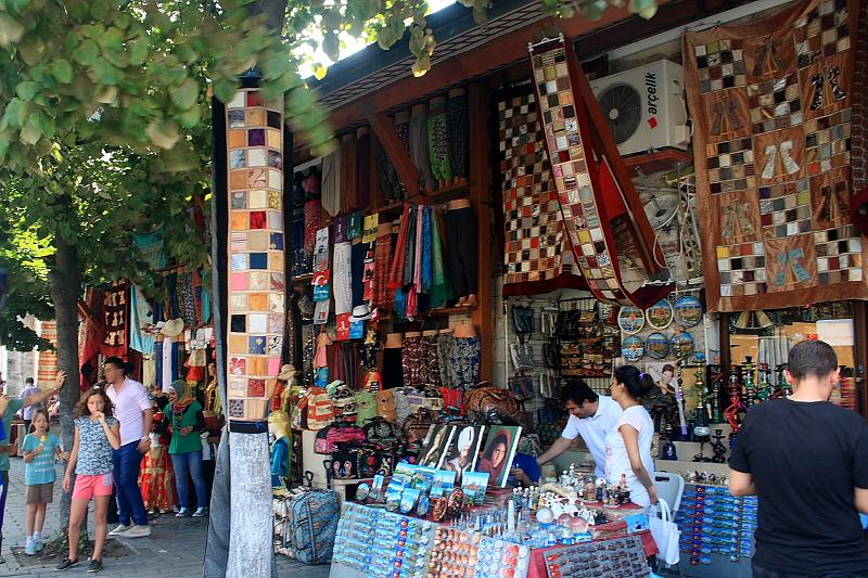 turkey0052.JPG - A street near Hagia Sophia