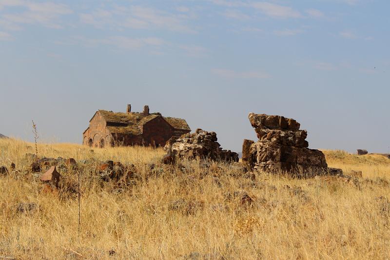 turkey0357.JPG - Monuments at Ani