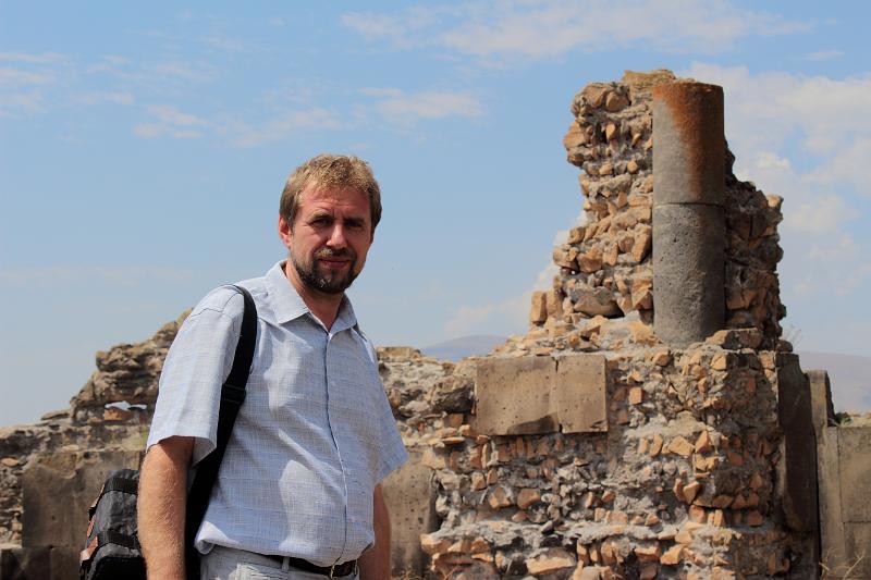 turkey0404.JPG - Monuments at Ani