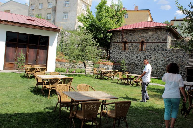 turkey0430.JPG - Garden in the Hotel Cheltikov