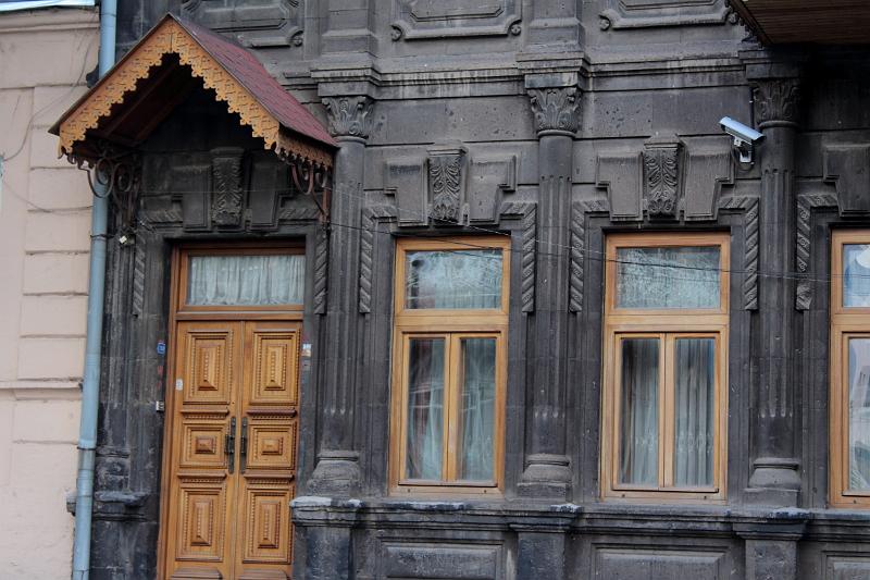 turkey0435.JPG - A house in Kars