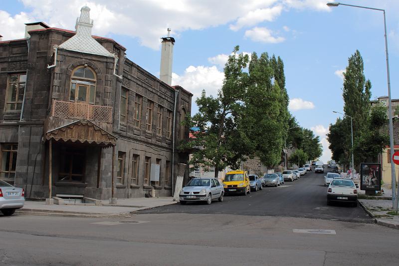 turkey0437.JPG - A house in Kars