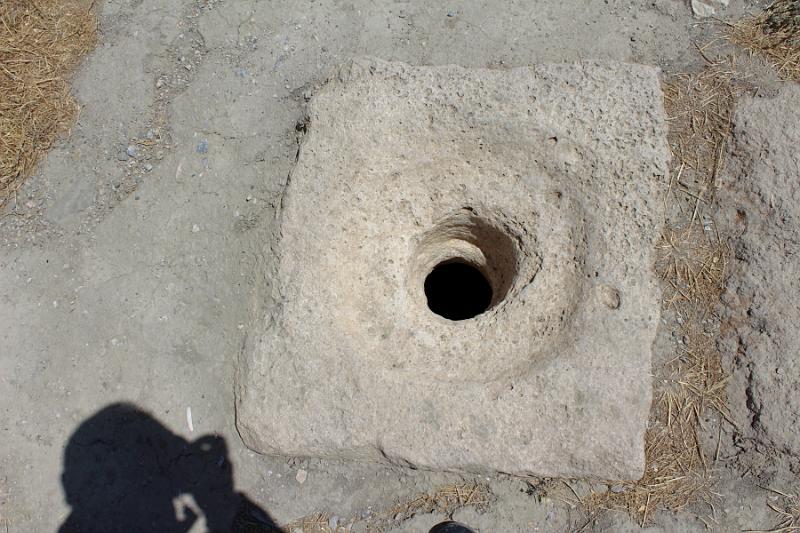 turkey0607.JPG - Ancient Urartian site of Cavustepe 