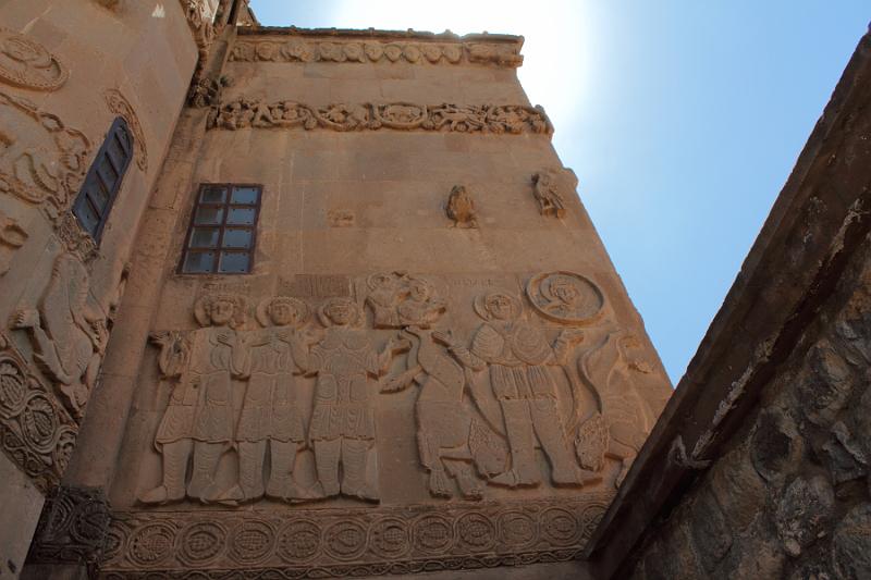 turkey0619.JPG - Church of the Holy Cross on Akdamar Island