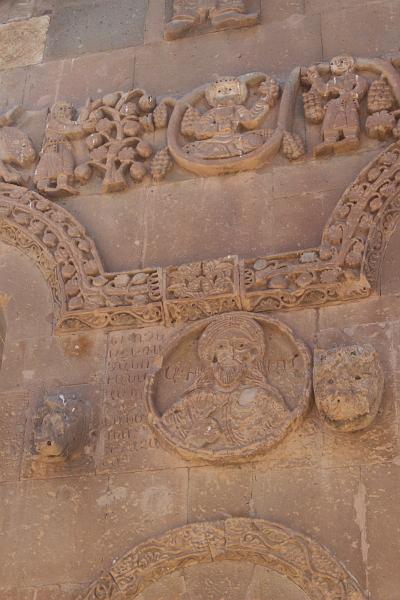 turkey0625.JPG - Church of the Holy Cross on Akdamar Island
