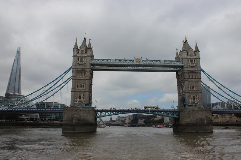 england007.JPG - Tower Bridge