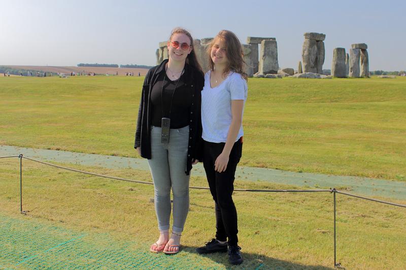england016.JPG - Stonehenge