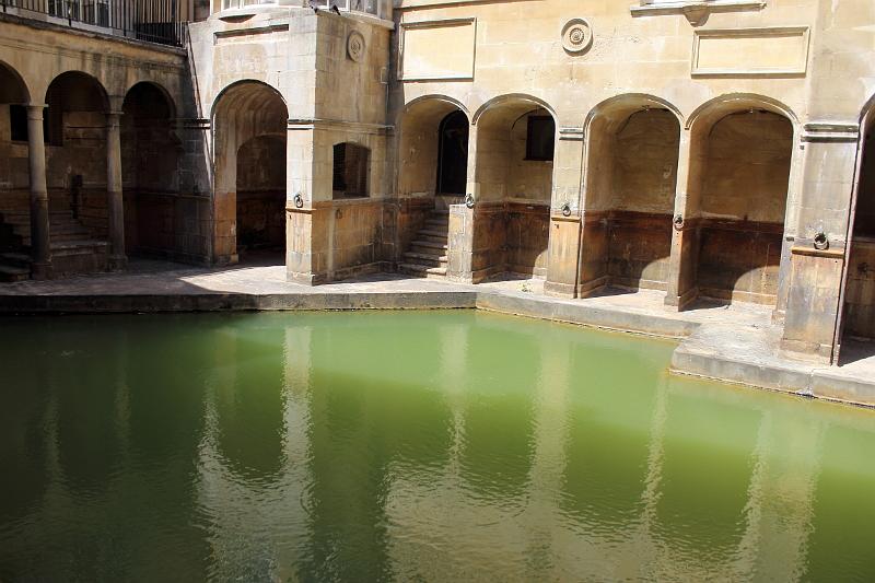 england028.JPG - Roman baths in Bath