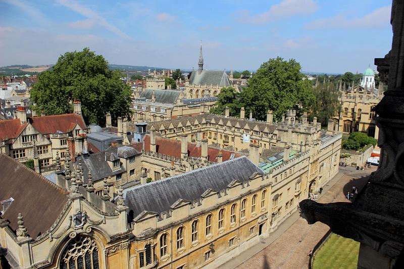 england043.JPG - View from the Oxford Cathedral