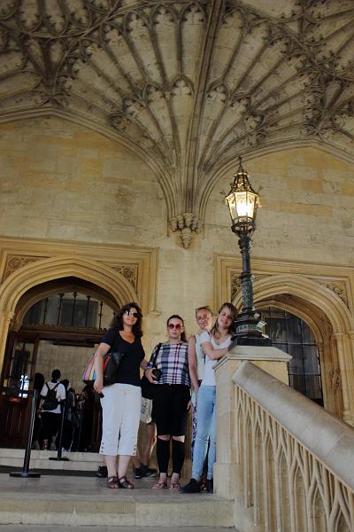 england056.JPG - The staircase to the Great Hall Dining Room, Christ Church College