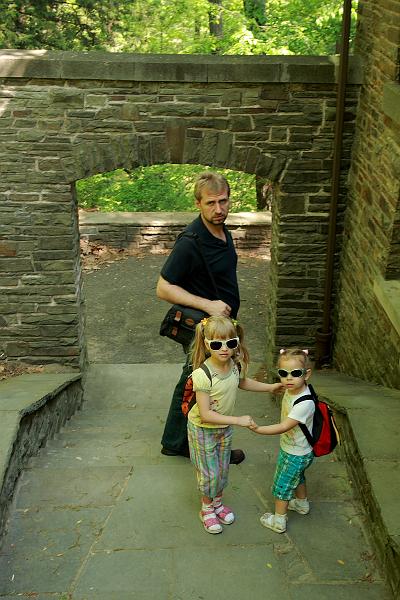 fing3519.JPG - Watkins Glen State Park