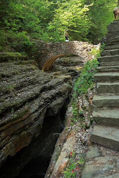 fing3527.JPG - Watkins Glen State Park