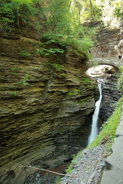 fing3540.JPG - Watkins Glen State Park