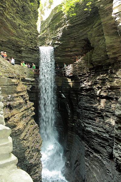 fing3543.JPG - Watkins Glen State Park
