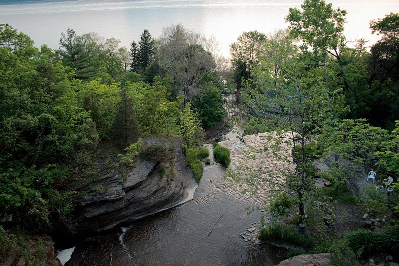 fing3565.JPG - Hector Falls