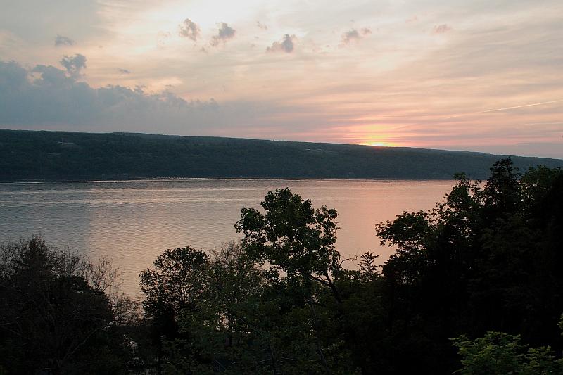 fing3566.JPG - Seneca Lake