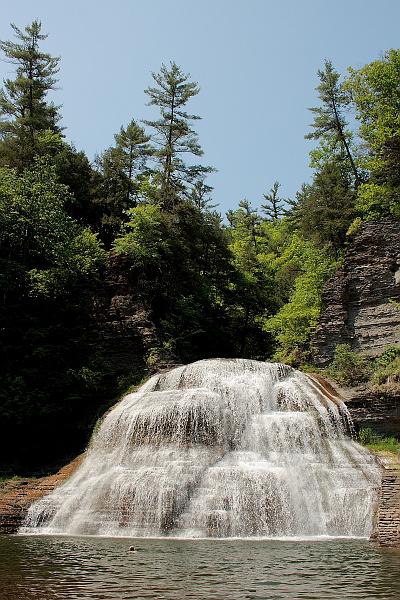 fing3581.JPG - Robert H. Treman State Park