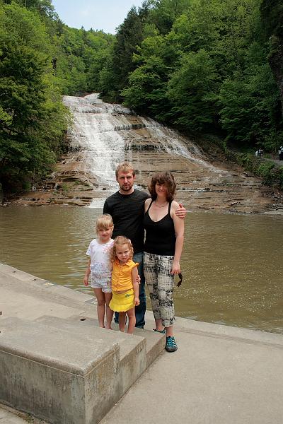 fing3582.JPG - Buttermilk Falls State Park