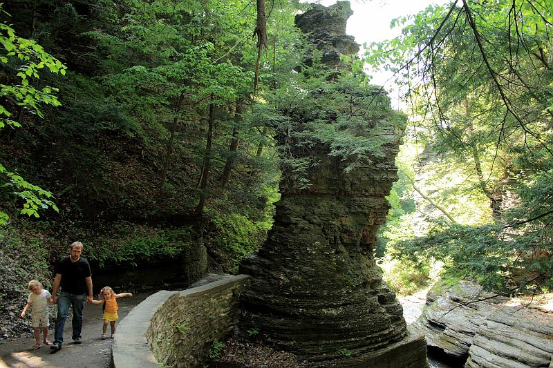 fing3588.JPG - Buttermilk Falls State Park